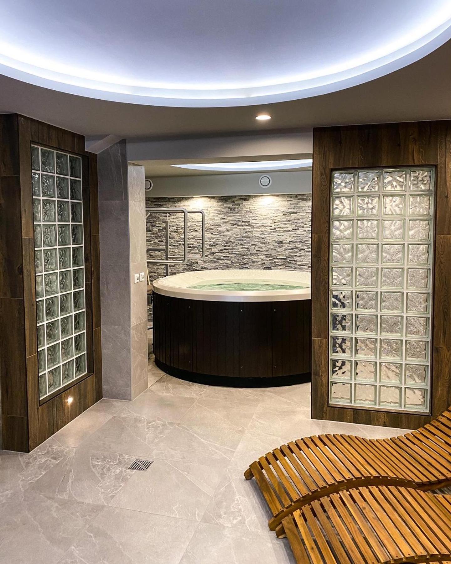 Amelia Zdroj Medical & Spa Iwonicz-Zdrój 外观 照片