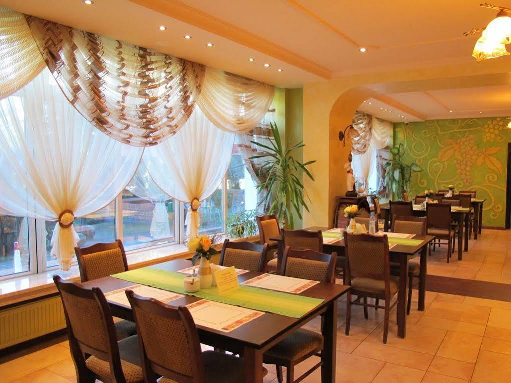 Amelia Zdroj Medical & Spa Iwonicz-Zdrój 外观 照片