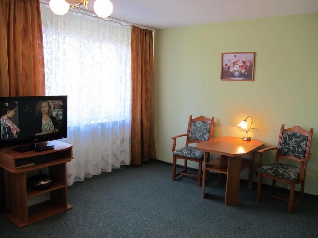 Amelia Zdroj Medical & Spa Iwonicz-Zdrój 外观 照片